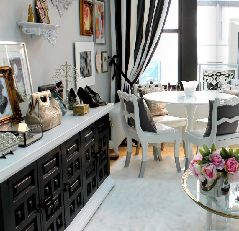 http://betterdecoratingbible.com/wp-content/uploads/2012/06/modern-chic-office-living-room-black-white-credenza.jpg