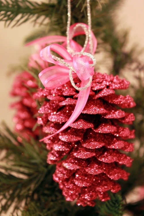 A DIY Christmas: Decorating your Home on a Budget 