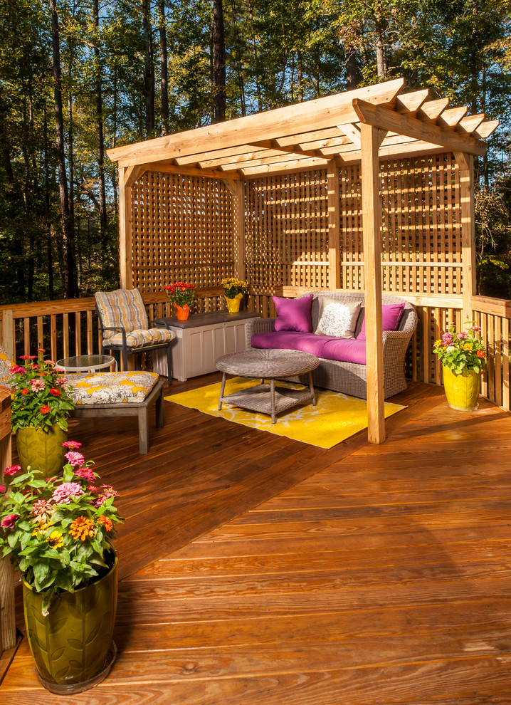 Start Entertaining Outside! Expert Tips Before Building a New Deck this