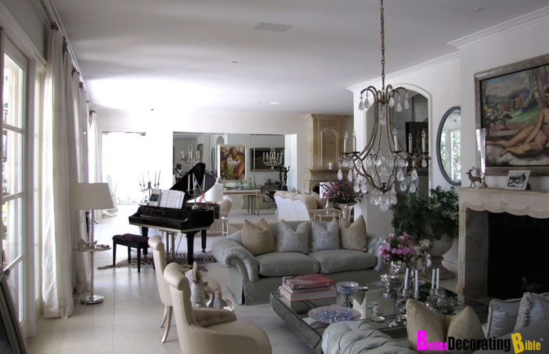 Celebrity Homes: Real House Wife Lisa Vanderpump’s Beverly Hills Mansion