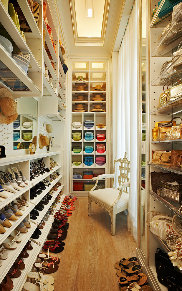 traditional-closet