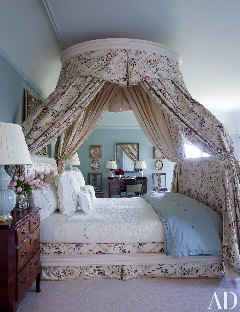 traditional-bedroom-suzanne-rheinstein-and-associates-california-201112-3_1000-watermarked
