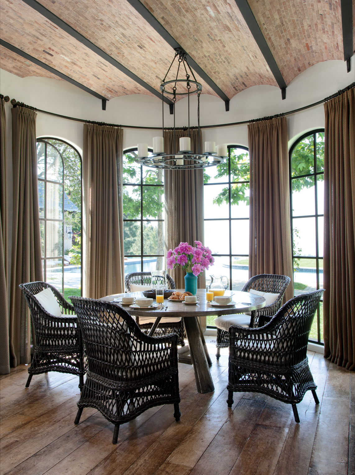 traditional-dining-room-joan-behnke-associates-inc-los-angeles-california-201310