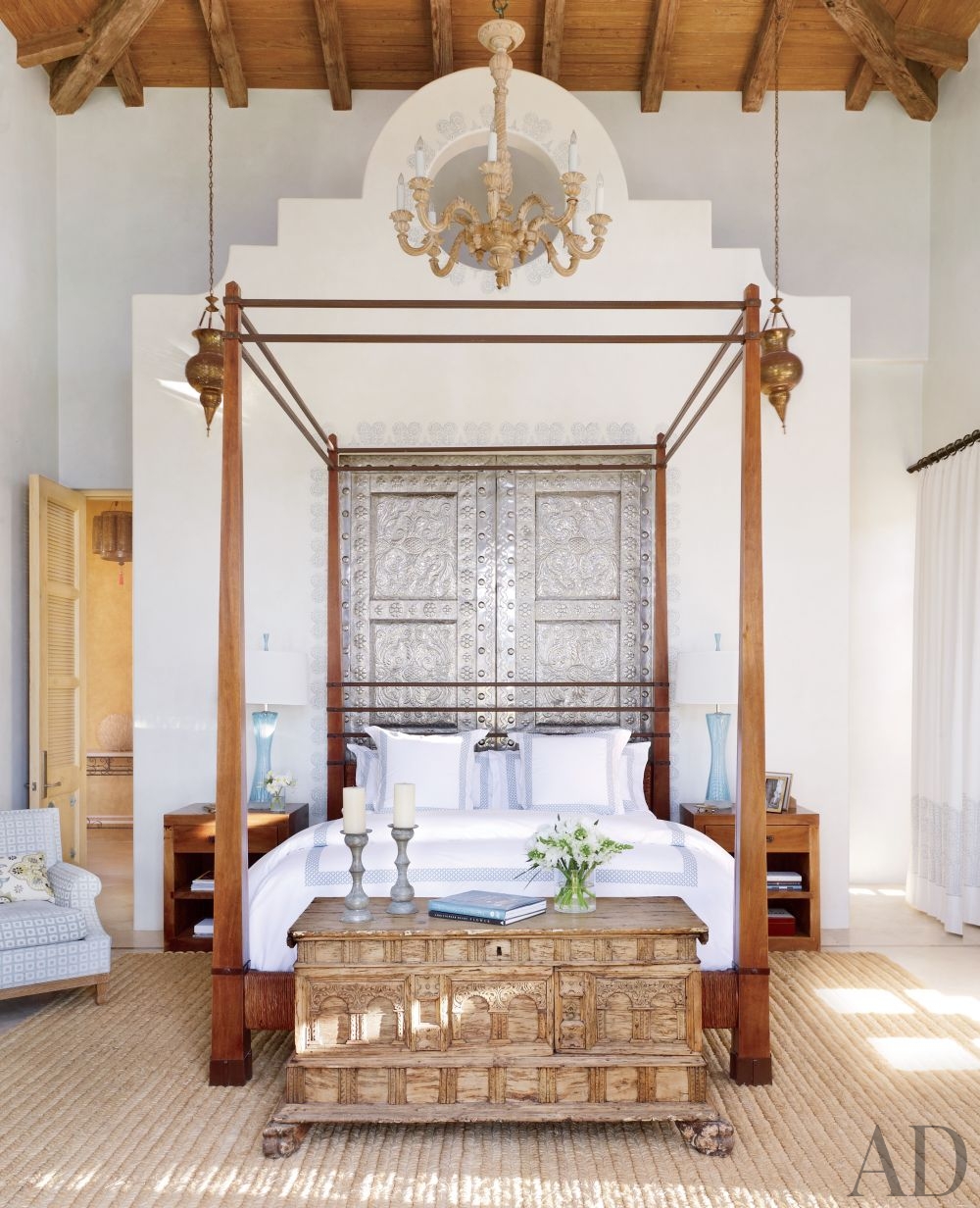 exotic-bedroom-marshall-watson-interiors-san-jos-del-cabo-mexico-201305_1000-watermarked