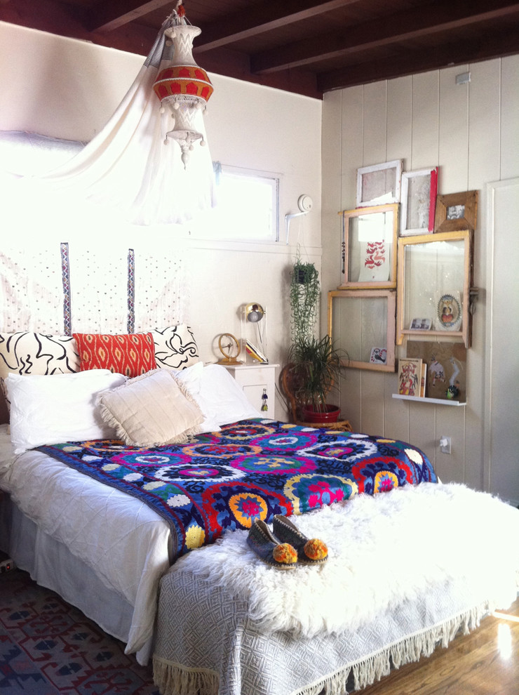 Eclectic-Bedroom