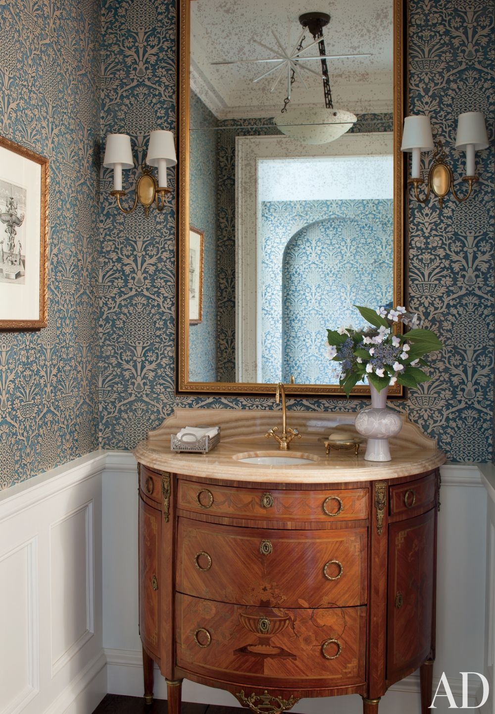 traditional-bathroom-gomez-associates-inc-long-island-new-york-201208-3_1000-watermarked