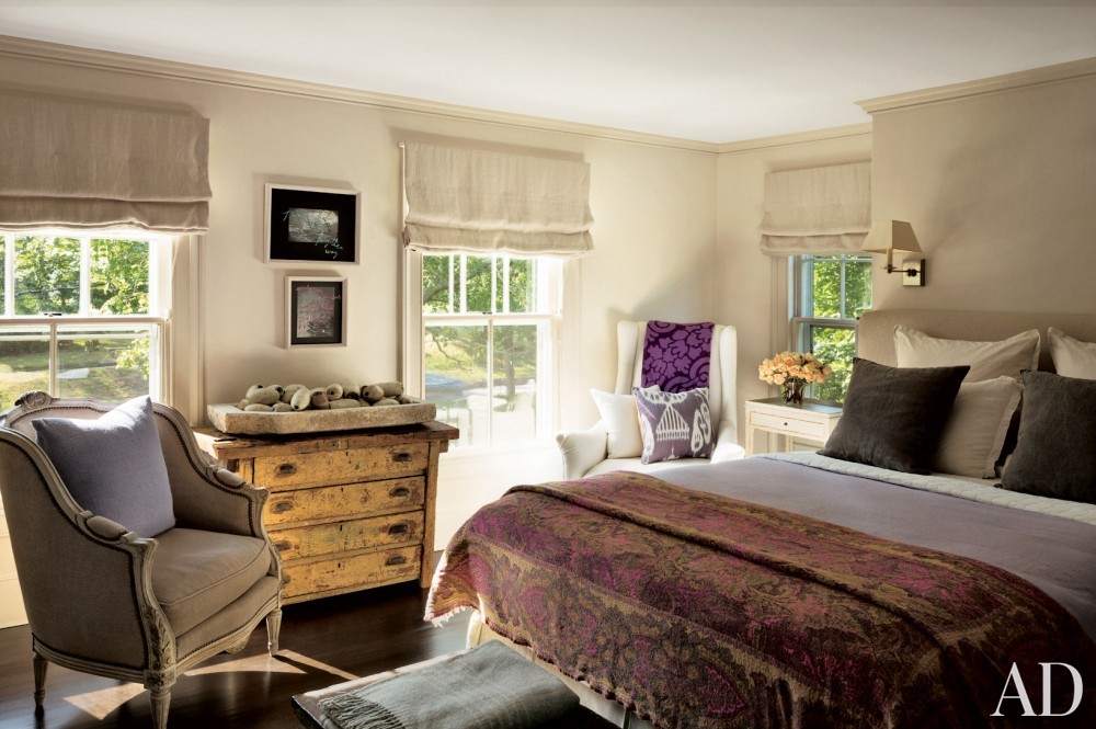 contemporary-guest-room-rebecca-bond-bridgehampton-new-york-201407.jpg_1000-watermarked