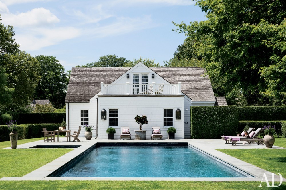 contemporary-pool-rebecca-bond-bridgehampton-new-york-201407.jpg_1000-watermarked