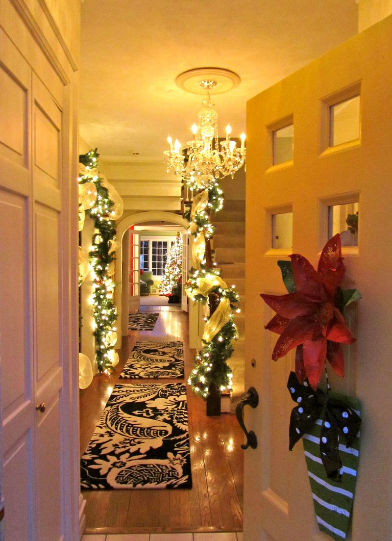 christmas holiday entrance decor cozy