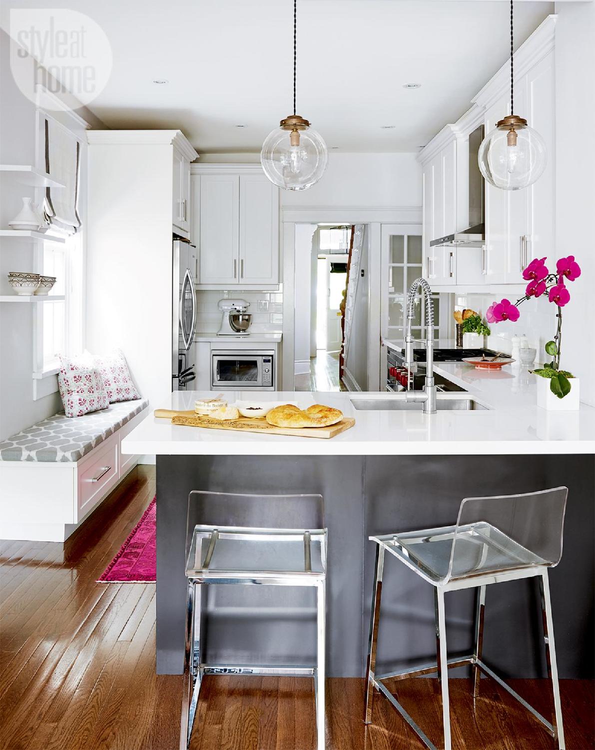 grey-and-white-kitchen-decorating-ideas-clear-lucite-bar-chairs