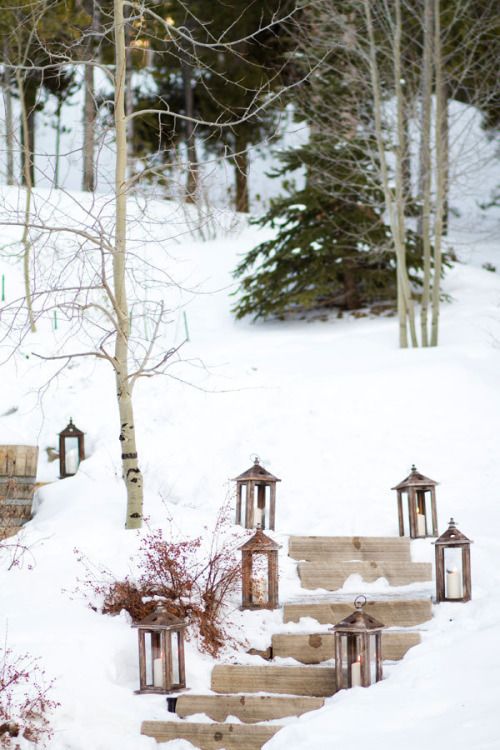 Turn Your Yard Into a Winter Wonderland With Amazing Decor - Garden Gate  Guides