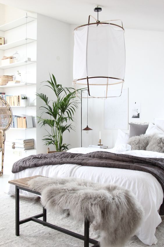 white-and-grey-decorated-scandinavian-bedroom-decorating-fur-ideas-gold-metallic