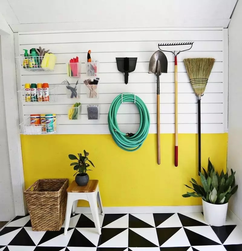 12 Ingenious Gardening and Yard Tool Storage Tips