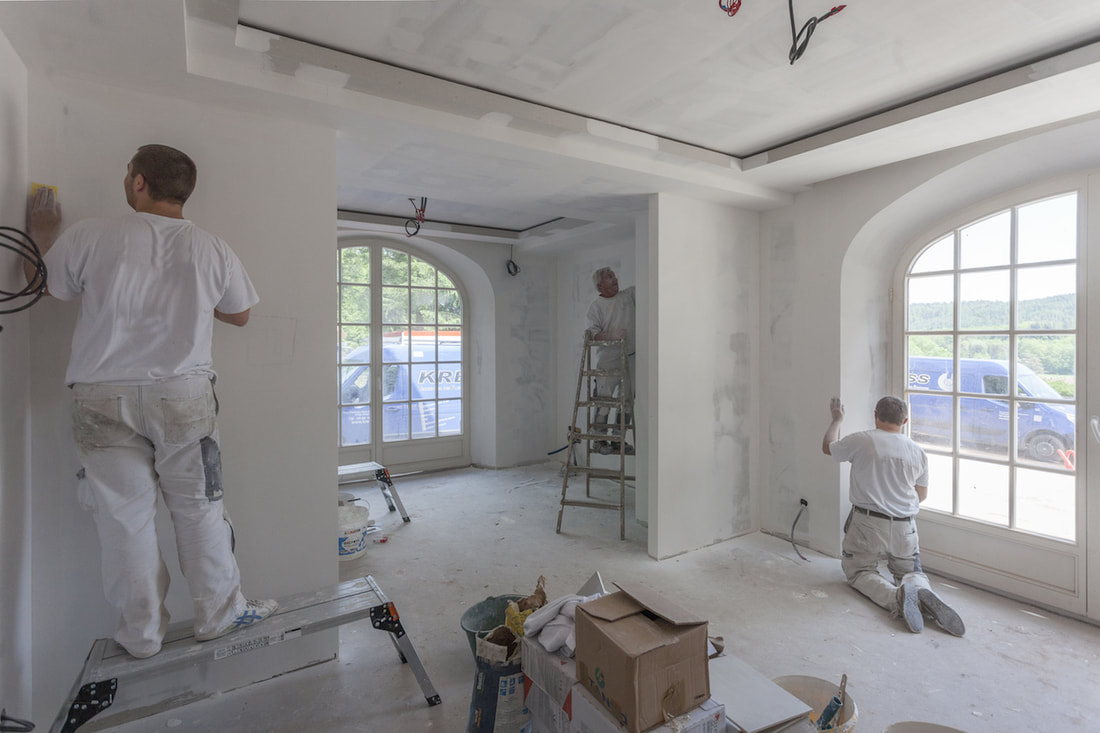 DIY vs. Hiring a Professional Painter: Factors to Help You Decide on the Best Option