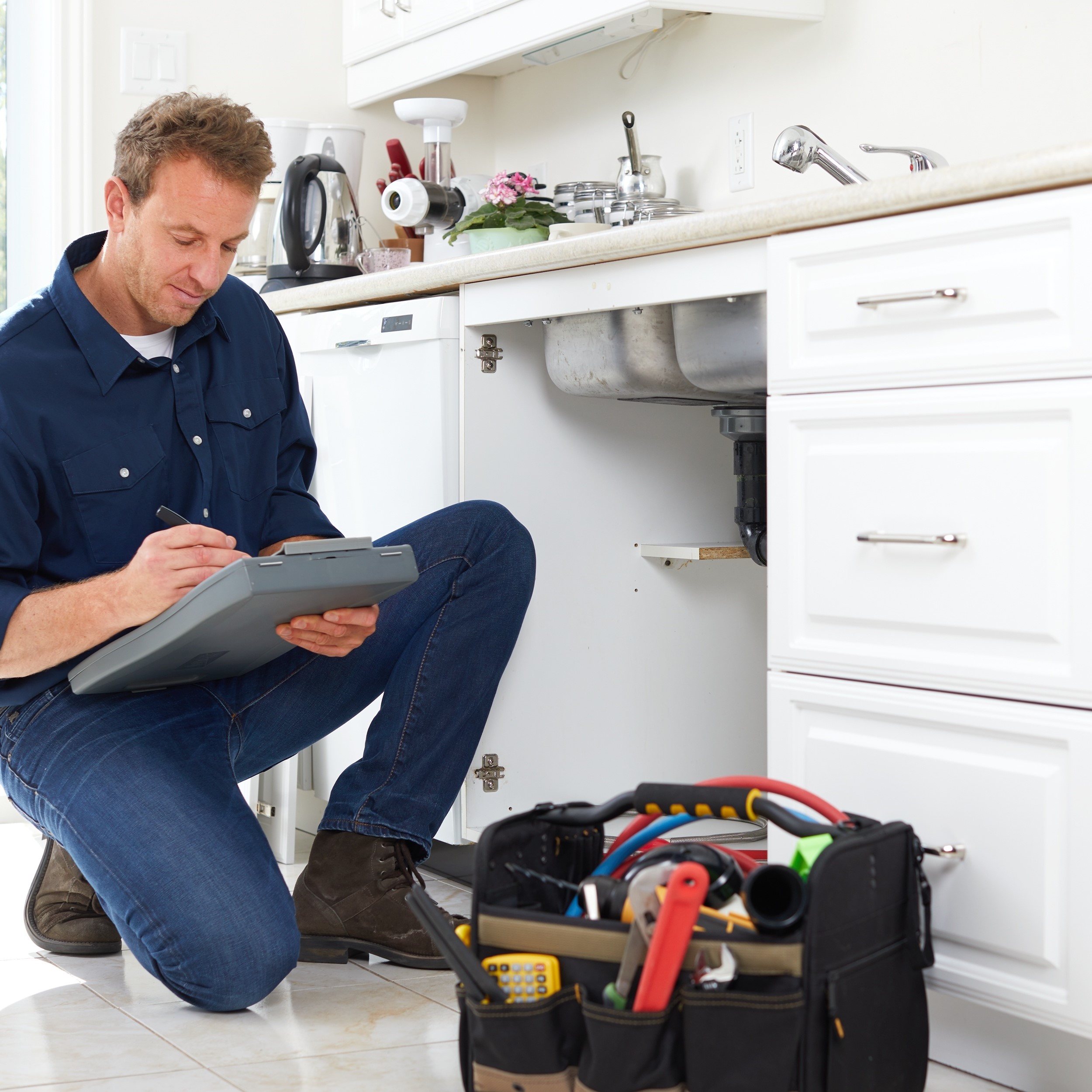 7 Common Plumbing Emergencies and What to Do About Them