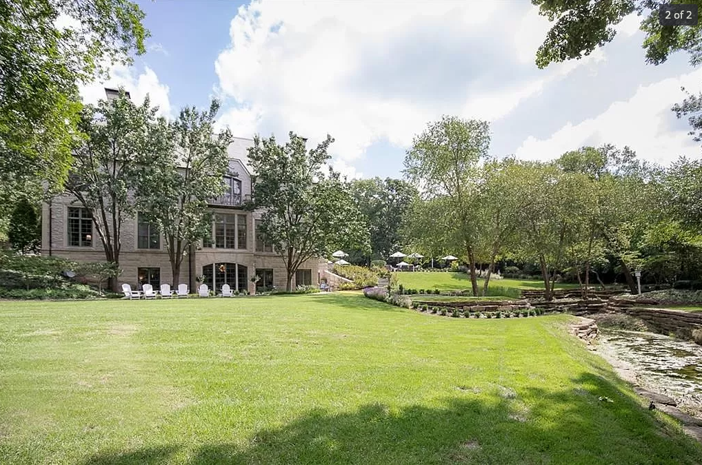 Inside Travis Kelce and Taylor Swift's Kansas City Home!